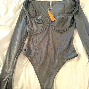 SKIMS BODYSUIT